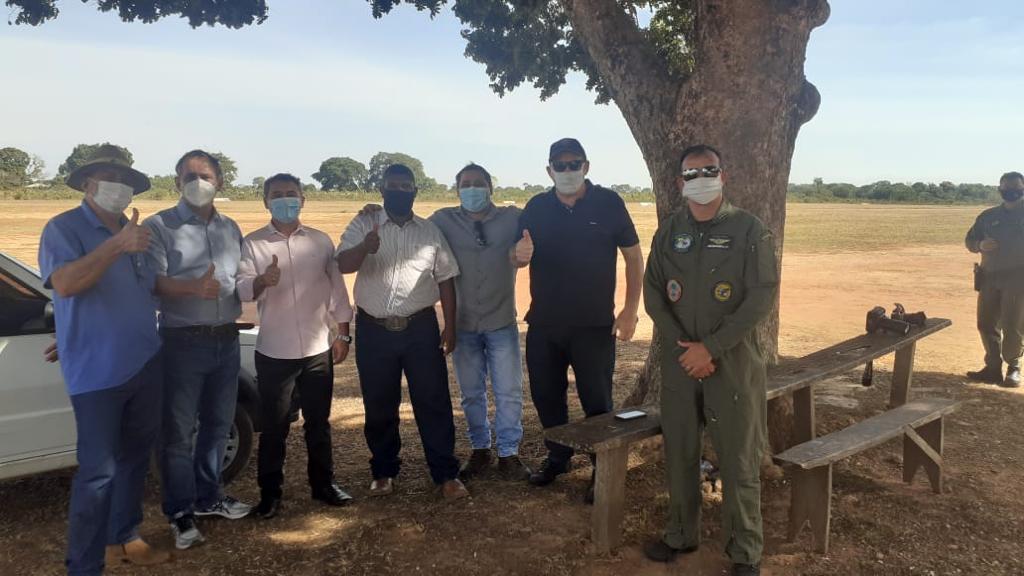 VEREADORES RECEPCIONAM DEPUTADOS EM NOSSO MUNICÍPIO E COBRAM MELHORIAS